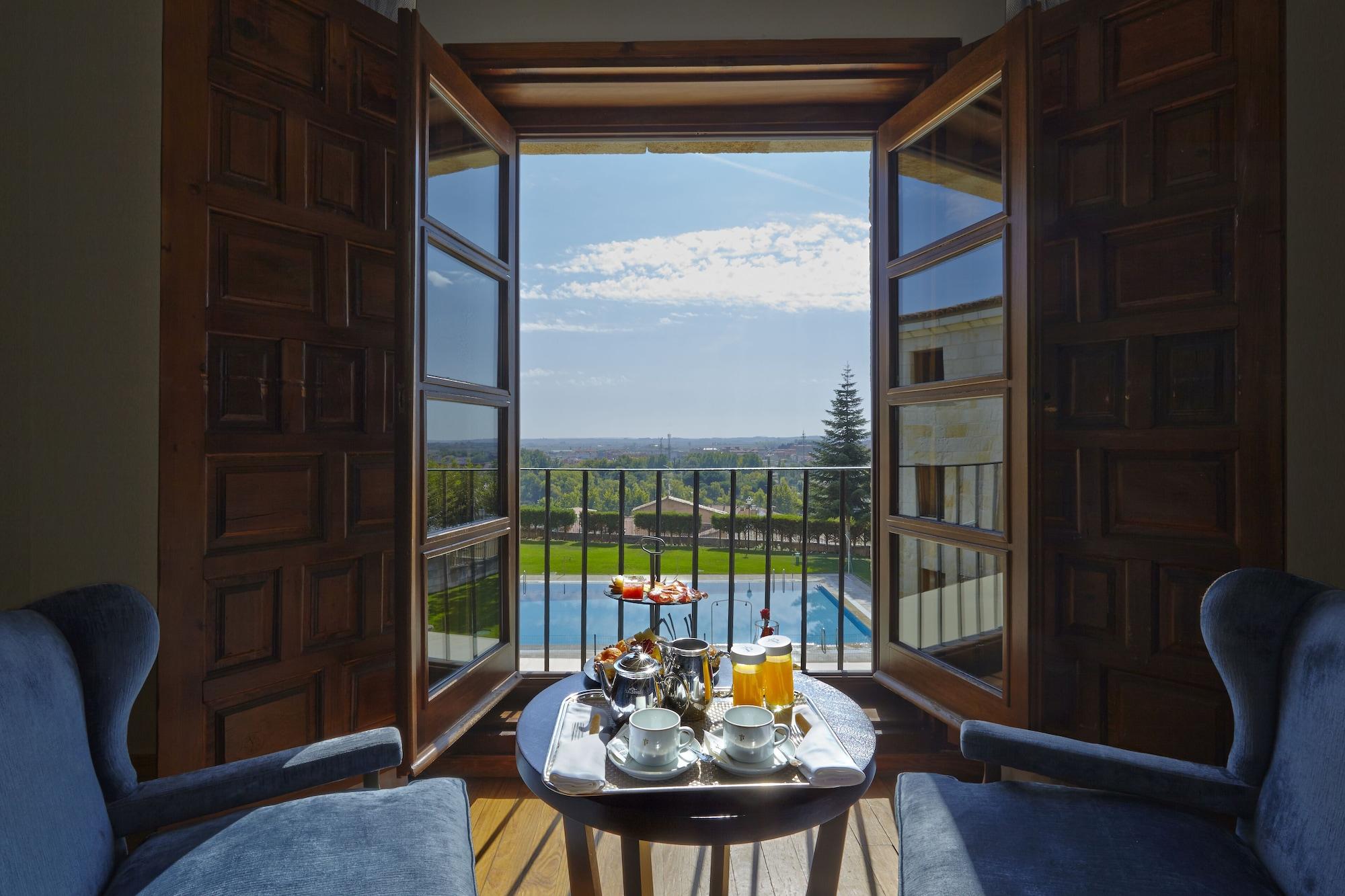 Parador De Zamora Exterior photo